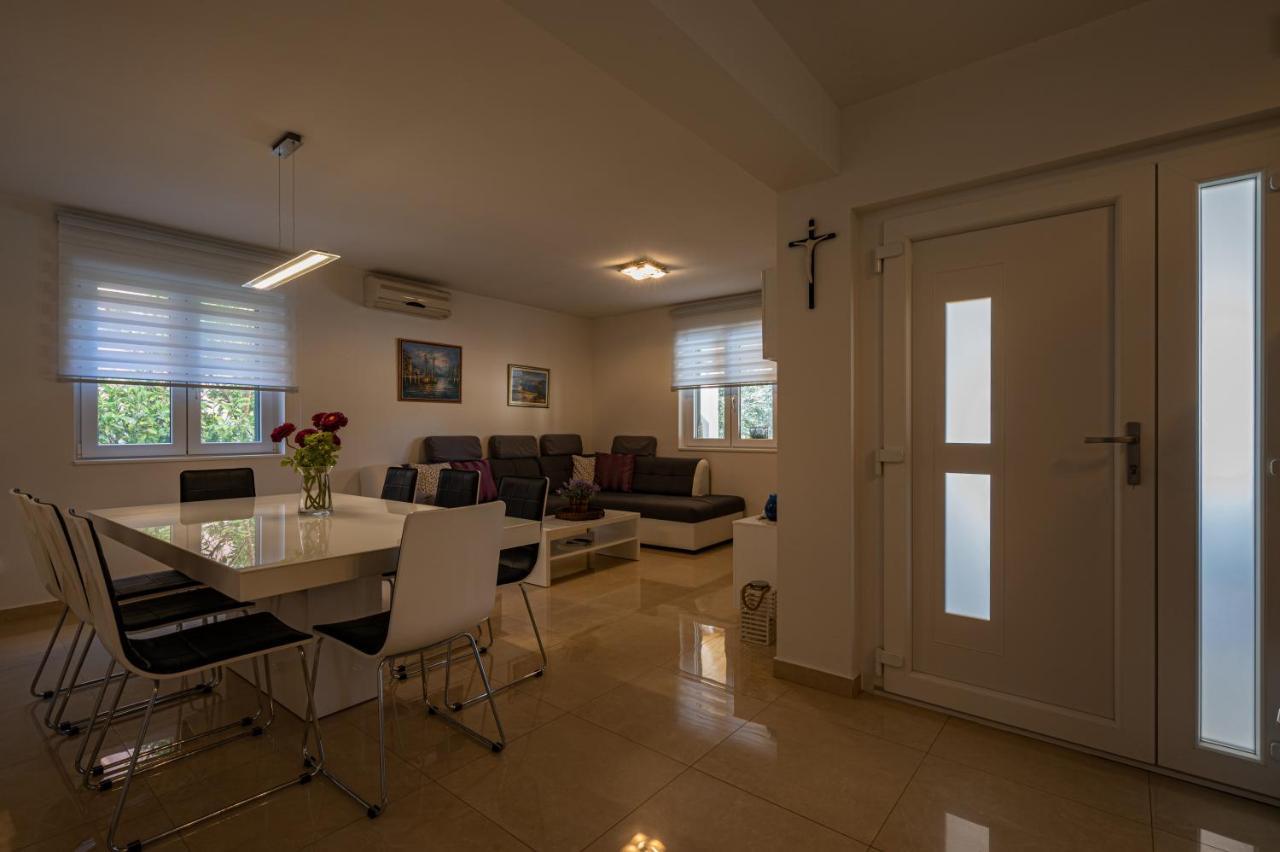 Villa Vesa Sevid ภายนอก รูปภาพ