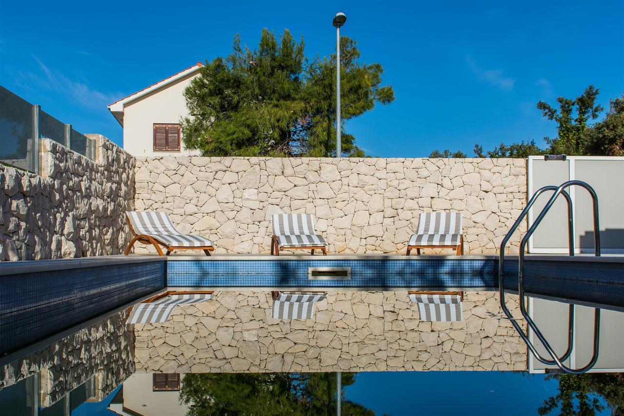 Villa Vesa Sevid ภายนอก รูปภาพ